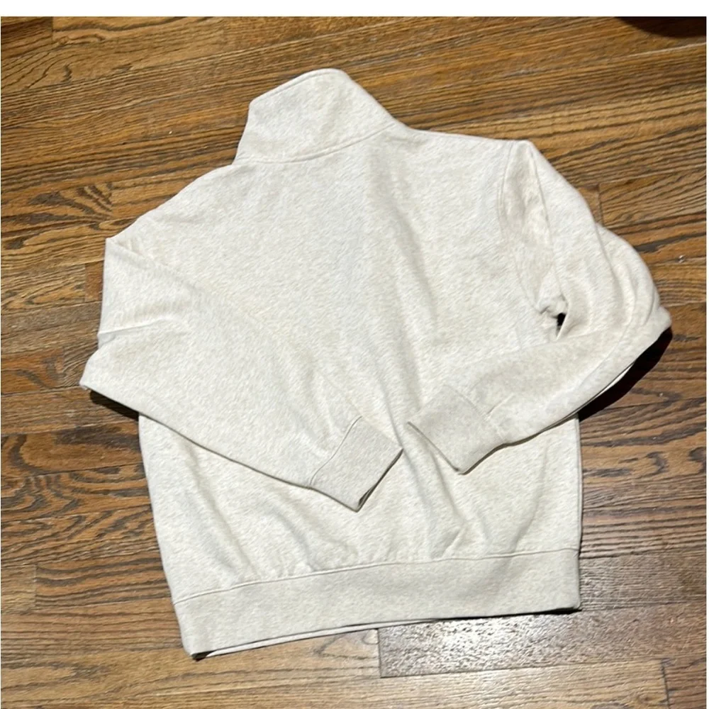 Women’s Light Gray Sweater - Picture 4 of 4